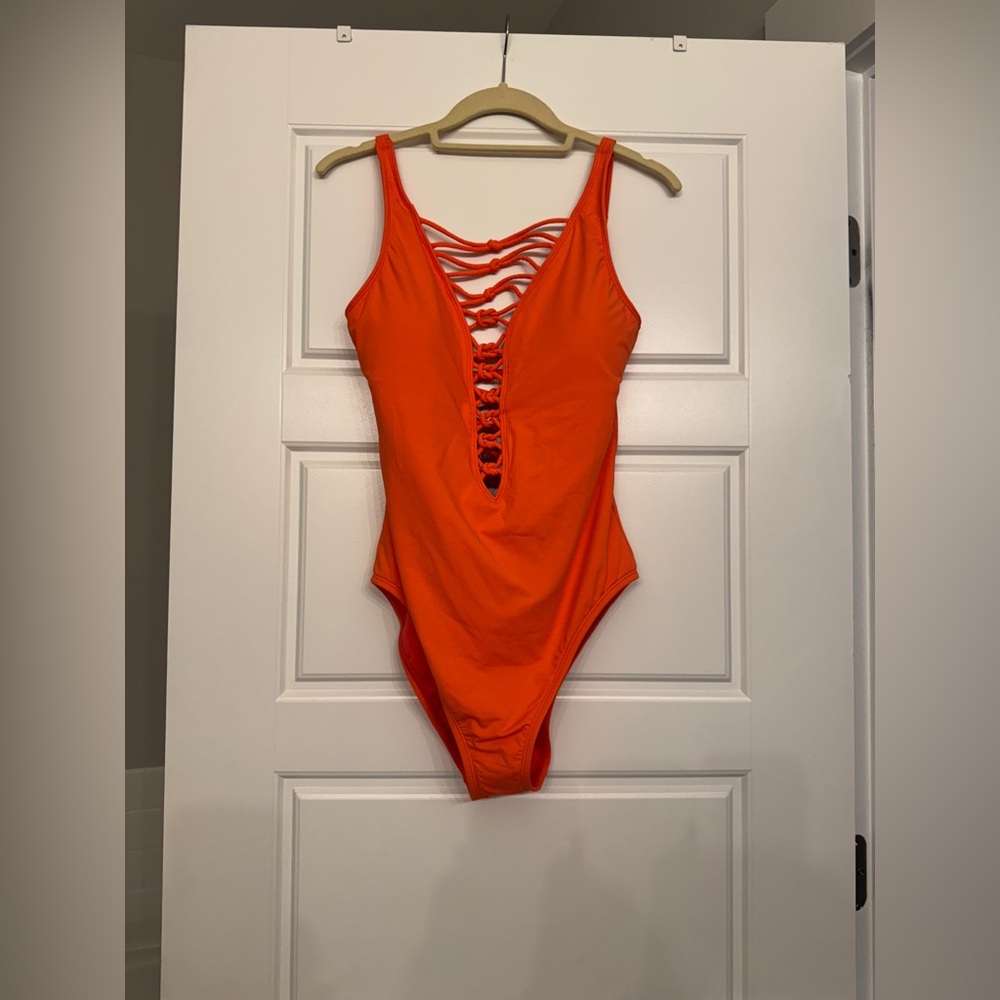 Bleu Rod Beattie One piece